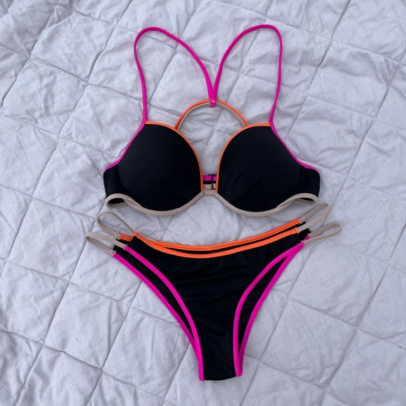 Victoria Secret Swimsuit - Picture 1 of 5